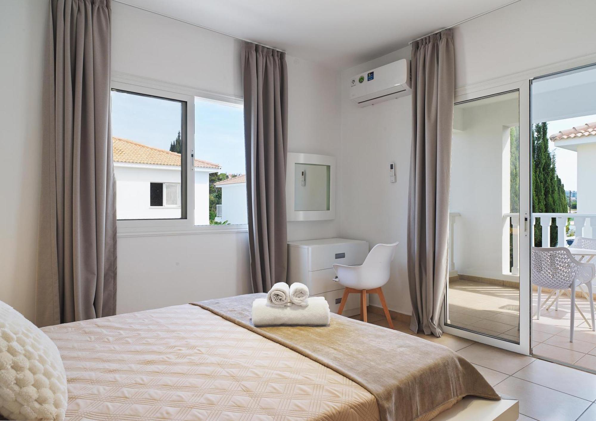 Luxvillasrentals Айя-Напа Екстер'єр фото